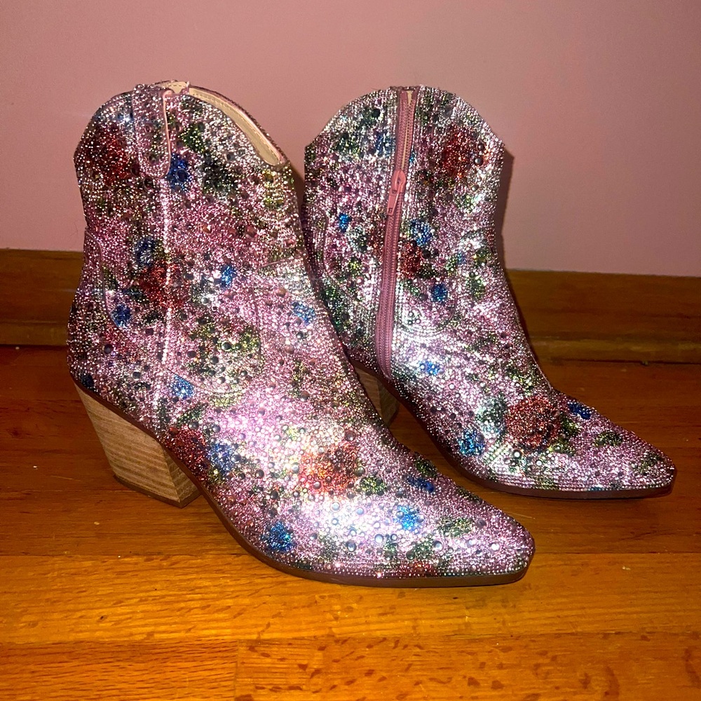 Betsey Johnson Western Boots size 9